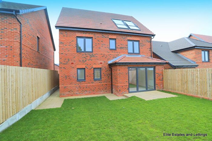 4 Bedroom Detached House For Sale In Allenson View, West Rainton, Houghton Le Spring, DH4