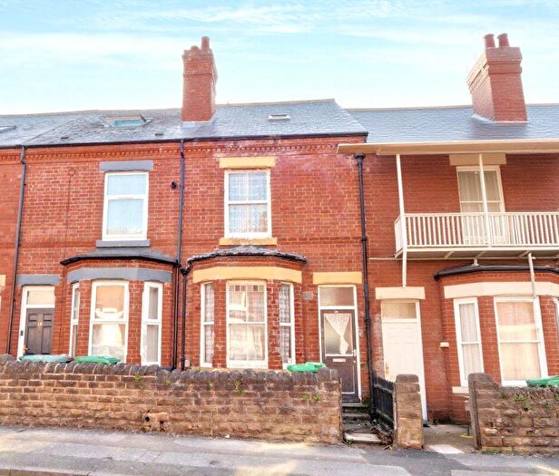 3 Bedroom Terraced House For Sale In Strelley Street, Nottingham, NG6