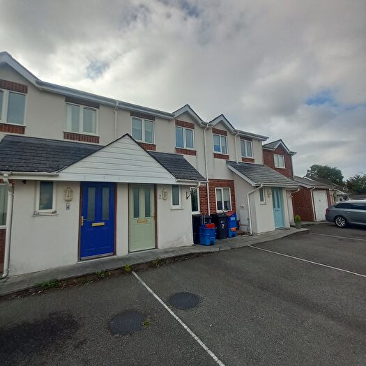 2 Bedroom House To Rent In Hen Lon Dyfnia, Llanfairpwll, LL61