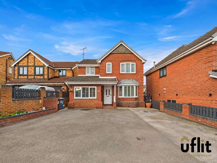 5 Bedroom Detached House For Sale In Steven Place, Chapeltown, Sheffield, S35