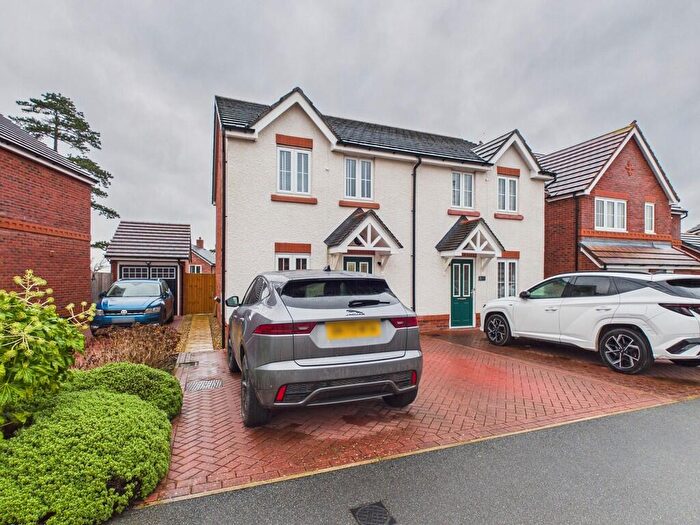 3 Bedroom Semi Detached House For Sale In Jones Way, Higher Kinnerton, Chester, CH4