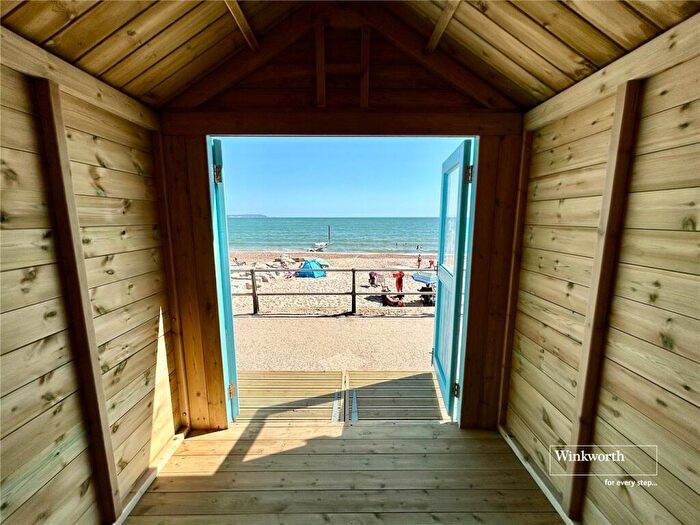 Bungalow For Sale In Friars Cliff, Christchurch, Dorset, BH23
