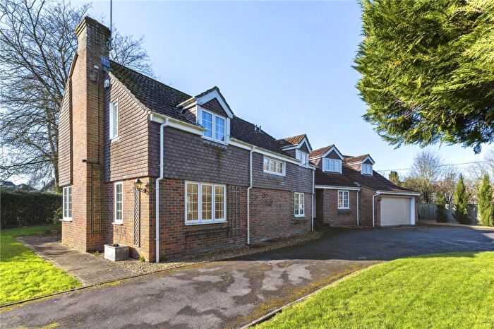 5 Bedroom Detached House For Sale In Chalkpit Lane, Monxton, Andover, Hampshire, SP11