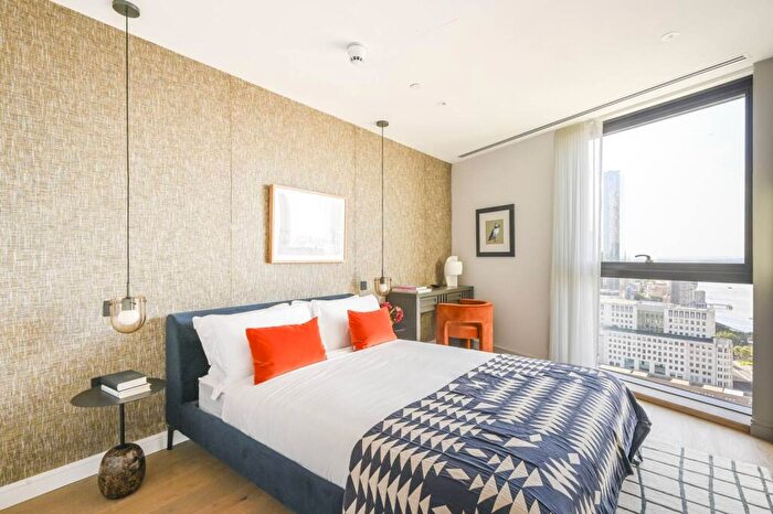 2 Bedroom Flat For Sale In Vetro London, Canary Wharf, E14