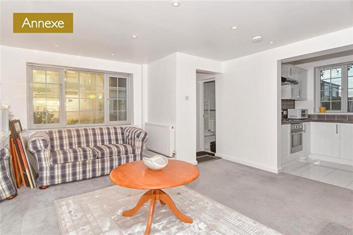 4 Bedroom Detached House For Sale In London Road, Ramsgate, Kent, CT11