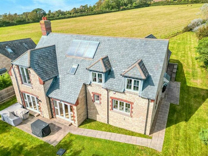 5 Bedroom Detached House For Sale In Shipton Lane, Burton Bradstock, Bridport, DT6