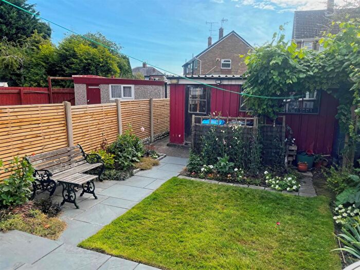 3 Bedroom Terraced House For Sale In Aysgarth Avenue, Kingston Upon Hull, HU6