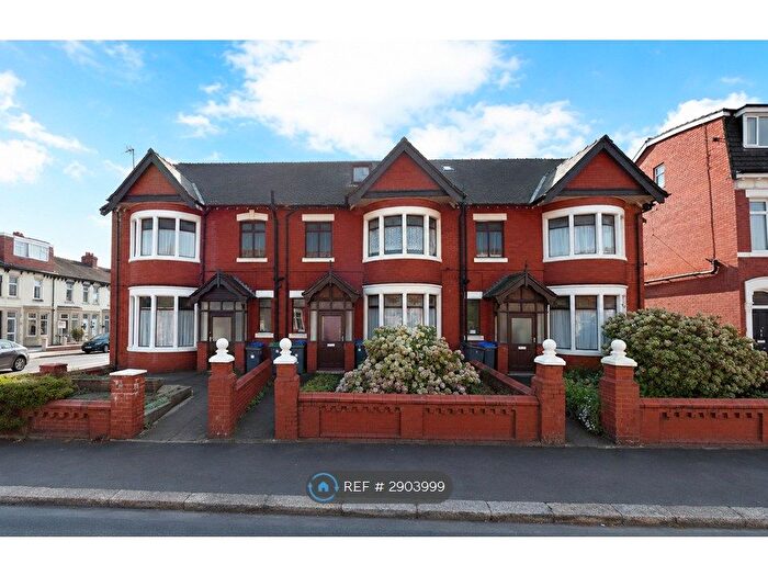 Studio To Rent In Northumberland Avenue, Blackpool, FY2