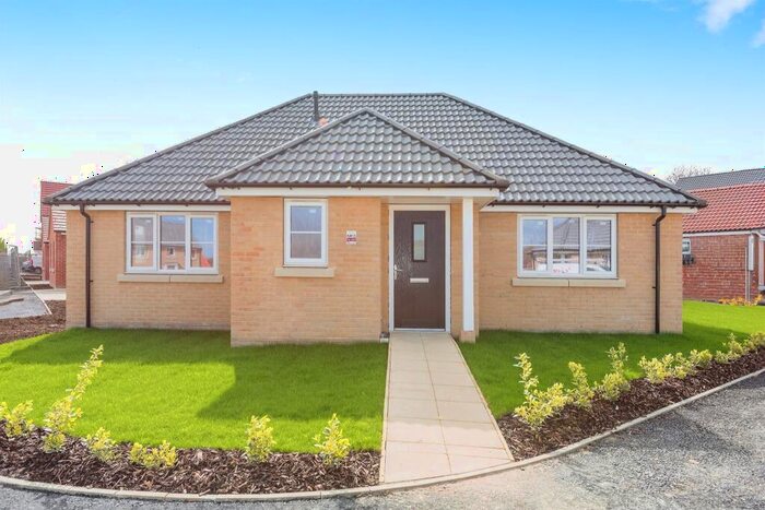 3 Bedroom Detached Bungalow For Sale In St. Johns Park, Bungay, NR35