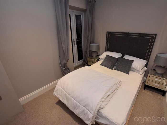2 Bedroom Flat To Rent In Burleigh Mews, Friar Gate, Derby, Derbyshire, DE1