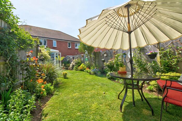 2 Bedroom Terraced House For Sale In Spinnaker View, Bognor Regis, PO21