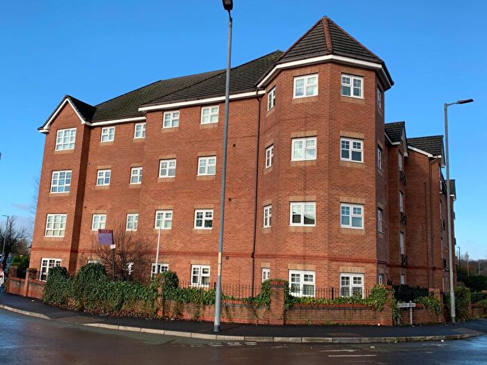 2 Bedroom Flat For Sale In The Oaks, Ainsbrook Avenue, Manchester., M9