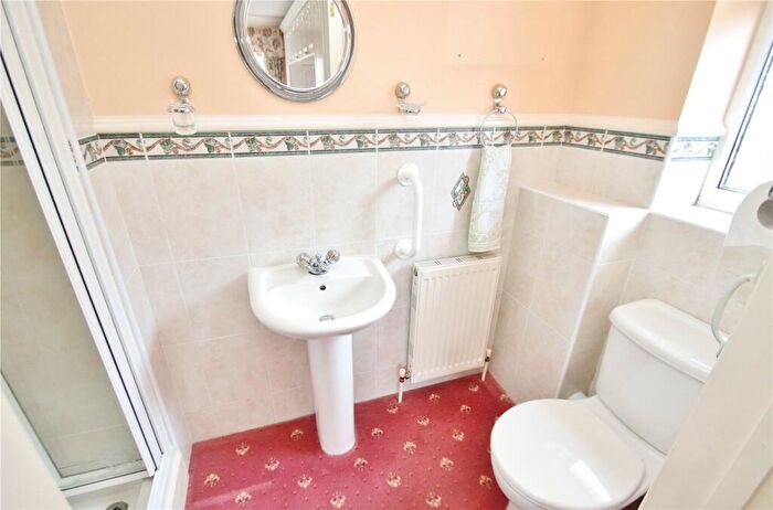 3 Bedroom Bungalow For Sale In Burnbake Road, Verwood, Dorset, BH31