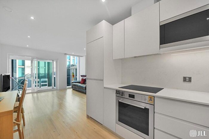 1 Bedroom Flat For Sale In Atelier Point, Jupp Road West, London, E15