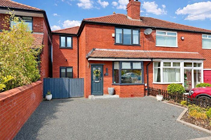 3 Bedroom Semi Detached House For Sale In Marlborough Road, Gee Cross, Hyde, SK14