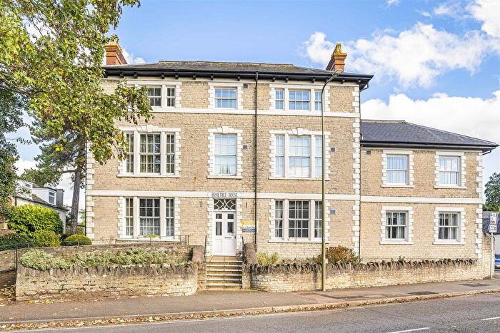 1 Bedroom Apartment To Rent In London Road, Bicester, OX26