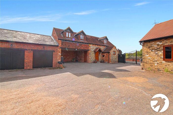 2 Bedroom Barn Conversion To Rent In Longfield Road, Meopham, Gravesend, Kent, DA13