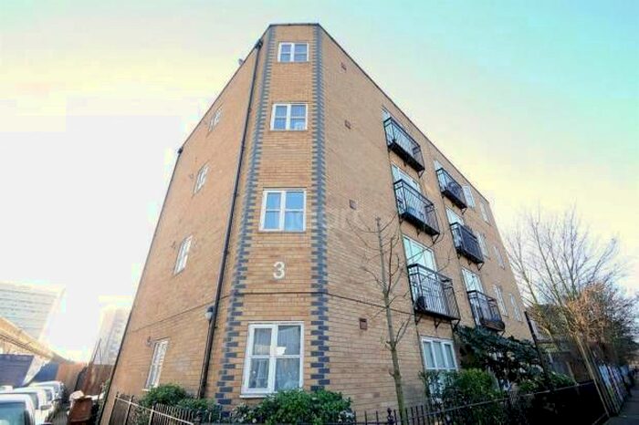 2 Bedroom Property To Rent In Bethwin Road, Camberwell, SE5