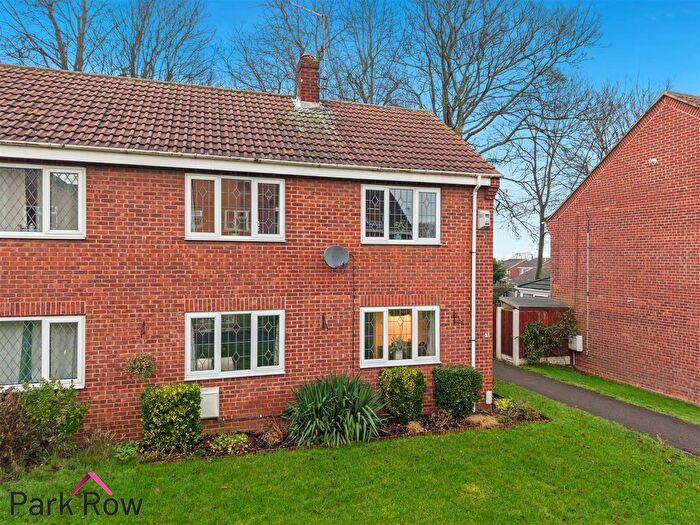 2 Bedroom Semi Detached House For Sale In Beechwood Croft, Sherburn In Elmet, Leeds, LS25