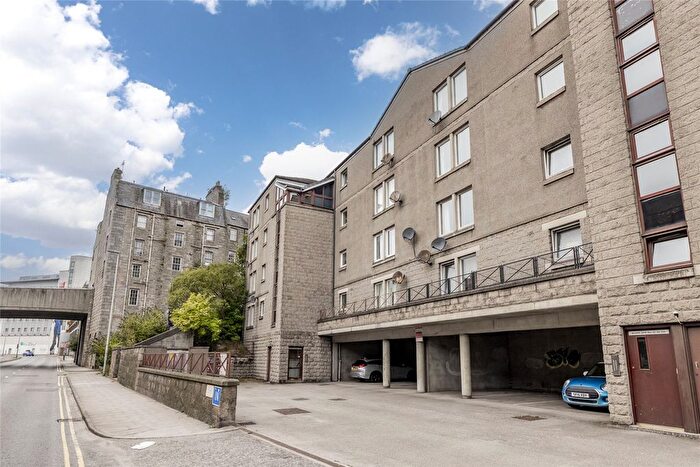 2 Bedroom Flat To Rent In Virginia Street, Aberdeen, AB11