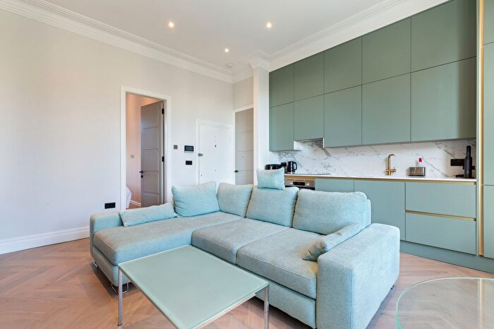 1 Bedroom Flat To Rent In Ridgway, London, SW19