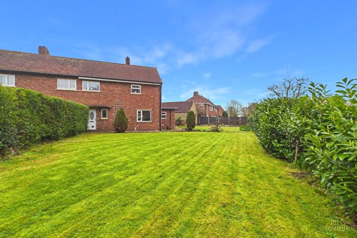 3 Bedroom Semi Detached House For Sale In Abbeygarth Villas Thorn Lane, Goxhill, North Lincolnshire, DN19