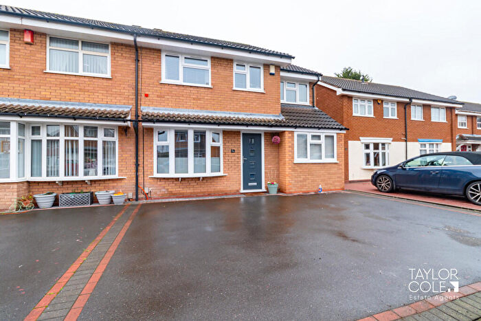 4 Bedroom Semi-Detached House For Sale In Swallowfield, Tamworth, B79