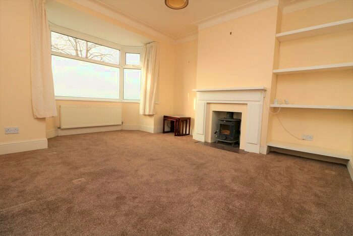4 Bedroom Terraced House To Rent In Brigadier Hill, Enfield EN2
