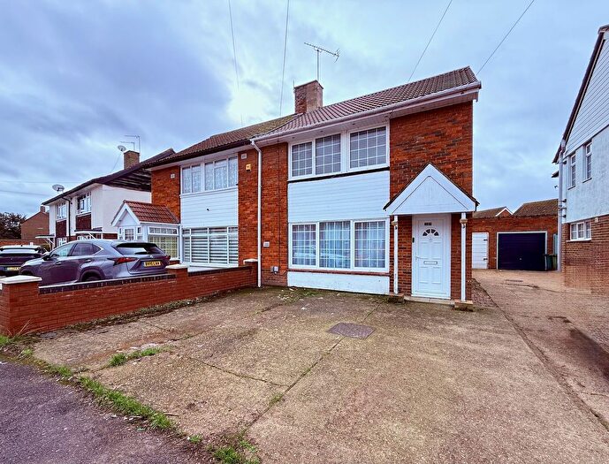 3 Bedroom Semi Detached House For Sale In St. Annes Avenue, Stanwell, TW19