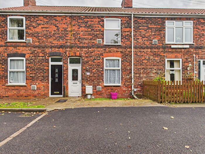 3 Bedroom Terraced House For Sale In Welholme Villas, New Holland, DN19