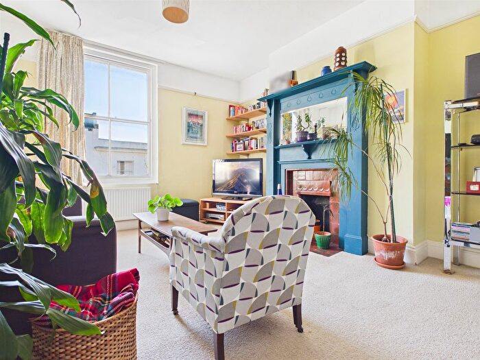 1 Bedroom Flat For Sale In York Road, Hove, BN3