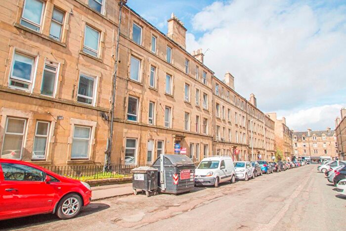 1 Bedroom Flat To Rent In Wardlaw Street, Edinburgh, EH11