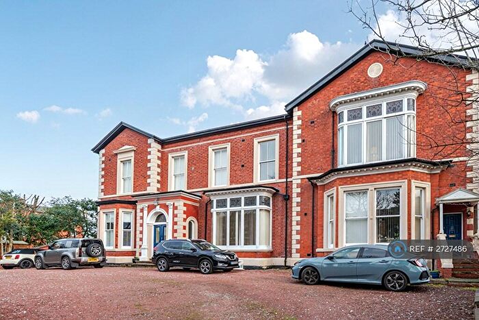 3 Bedroom Flat To Rent In Queens Road, Southport, PR9