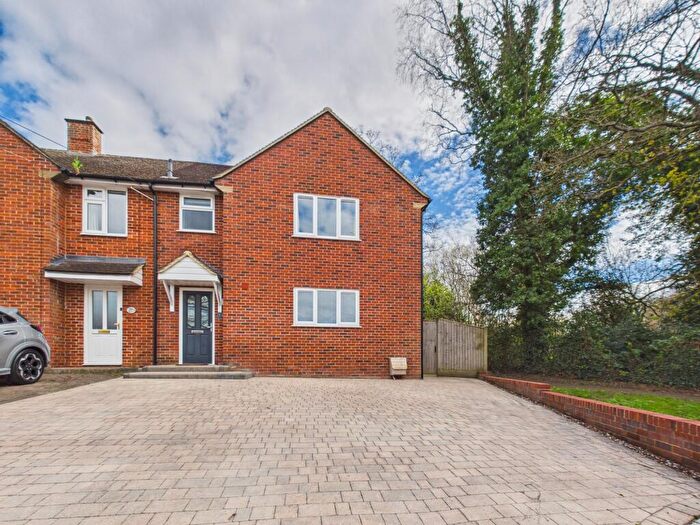 3 Bedroom Semi Detached House To Rent In Whitedown Road, Tadley, RG26