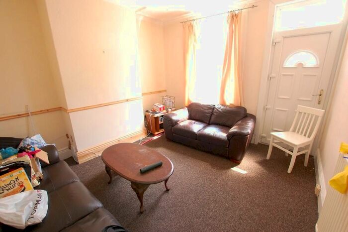 4 Bedroom Terraced House To Rent In Pomona Street, Sheffield, South Yorkshire S11