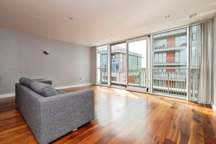 2 Bedroom Flat To Rent In Balearic Apartments, Western Gateway, Docklands, London, E16