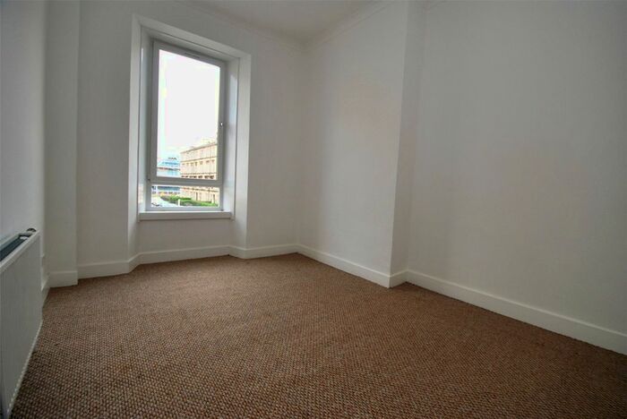 2 Bedroom Flat To Rent In Duke Street, Dennistoun, Glasgow, G31