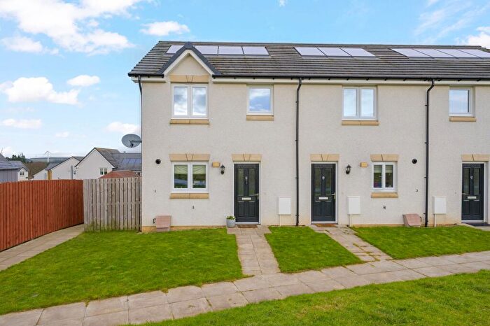 3 Bedroom End Of Terrace House For Sale In Croft Park Crescent, Whitburn, EH47