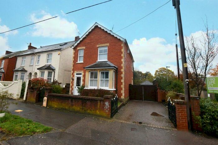3 Bedroom Detached House To Rent In College Road, College Town, Sandhurst, Berkshire, GU47