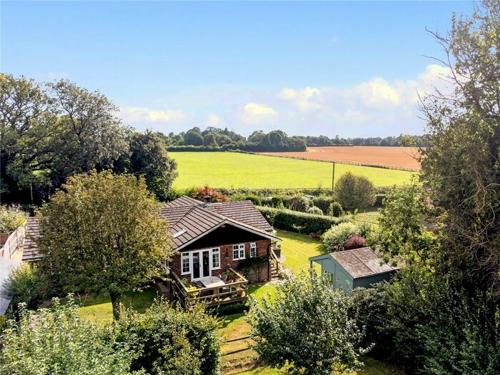 4 Bedroom Bungalow For Sale In Ashley Road, Bentworth, Alton, Hampshire, GU34