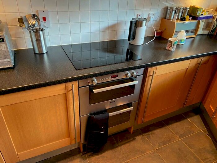 2 Bedroom Apartment To Rent In Windmill Hill, London, EN2