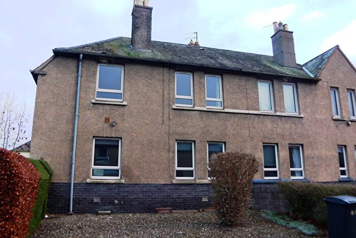 2 Bedroom Flat To Rent In Boase Avenue, St Andrews, KY16