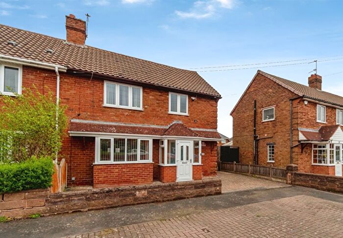 3 Bedroom Semi Detached House For Sale In Oliver Crescent, Bilston, WV14