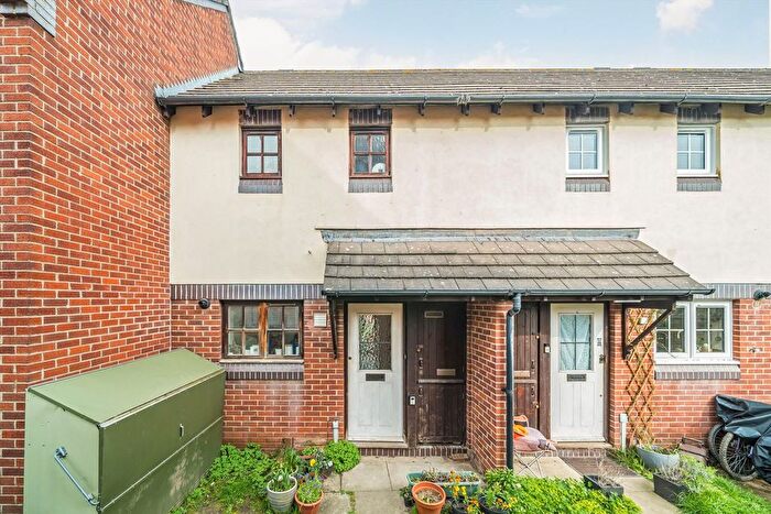 1 Bedroom Property To Rent In Archer Close, Kingston, KT2