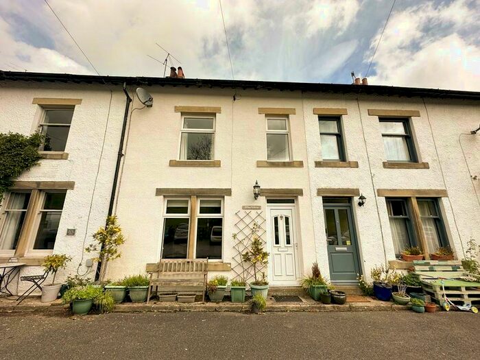 4 Bedroom Cottage For Sale In Linton Falls, Linton, Skipton, BD23