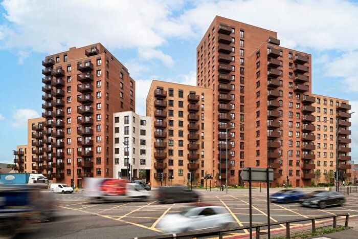 1 Bedroom Flat For Sale In So Resi North Acton, W3