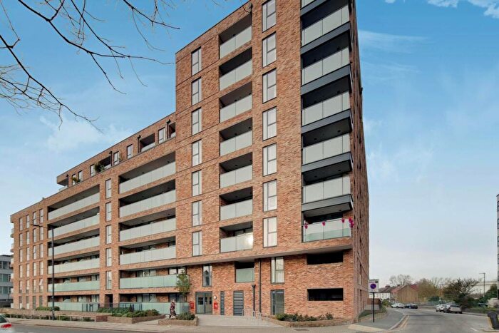 1 Bedroom Flat For Sale In Northolt Road, South Harrow, Middlesex, HA2