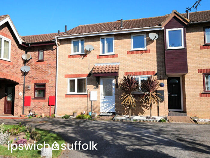 2 Bedroom Terraced House For Sale In Wilson Road, Ipswich, IP8