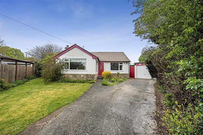 2 Bedroom Detached Bungalow For Sale In Plowman Close, Marnhull, Dorset, DT10