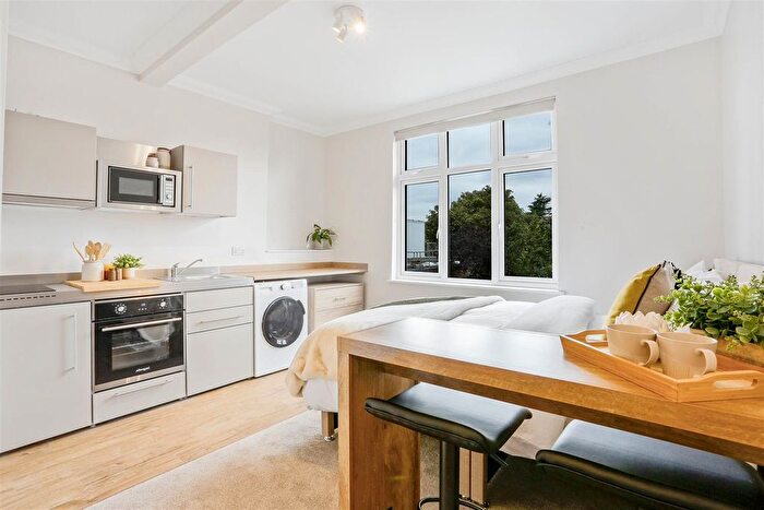 Studio To Rent In Belmont Road, Wallington, SM6